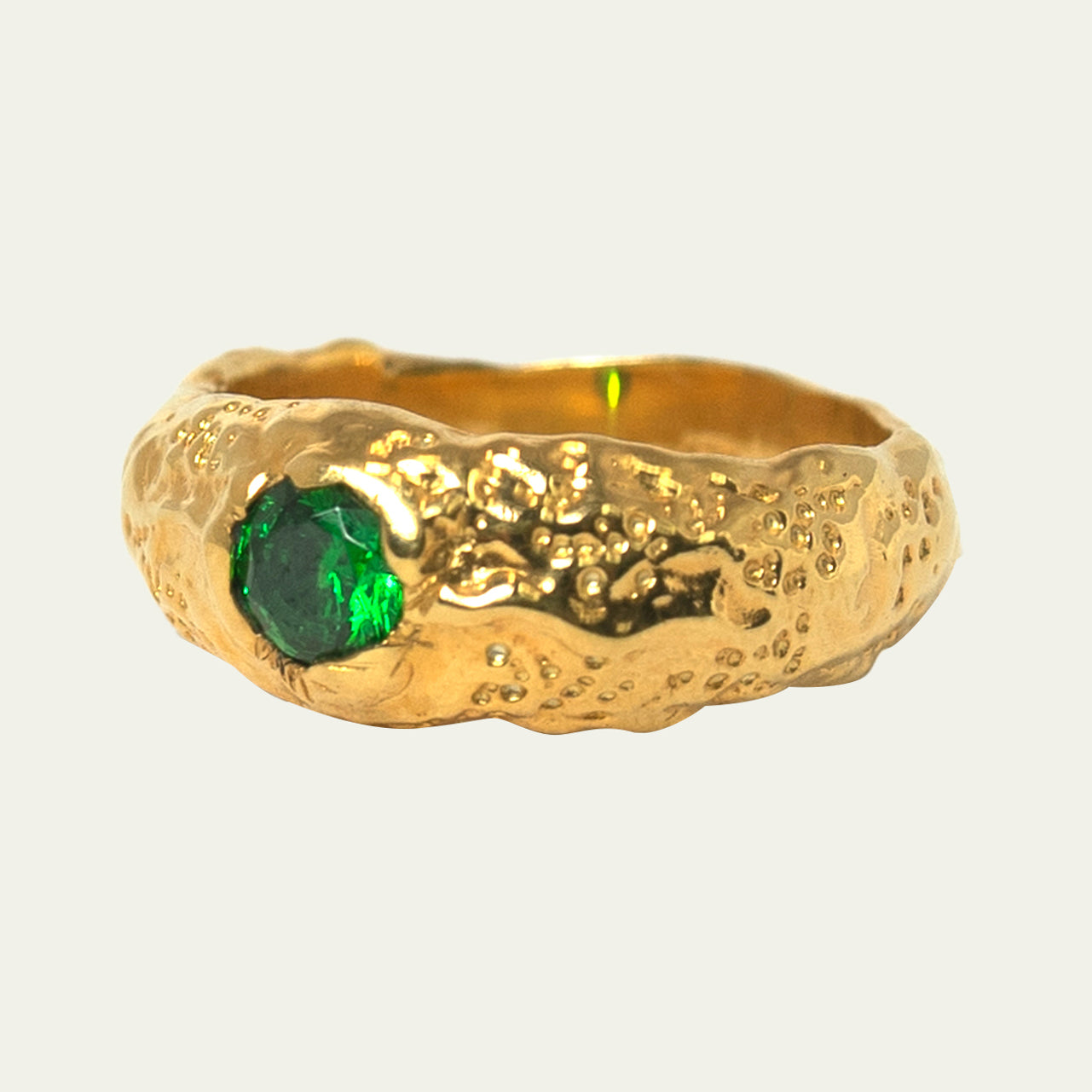 Aria Batu Ring